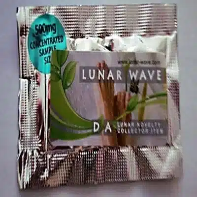 lunar-wave-jpg mineral-rich lunar wave bath salt